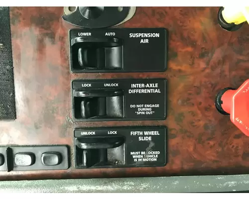 FREIGHTLINER CENTURY CLASS 120 Dash Assembly