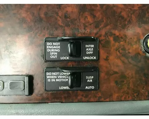 FREIGHTLINER CENTURY CLASS 120 Dash Assembly