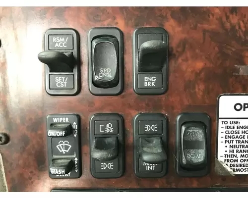 FREIGHTLINER CENTURY CLASS 120 Dash Assembly