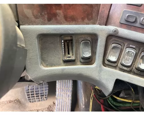 FREIGHTLINER CENTURY CLASS 120 Dash Assembly