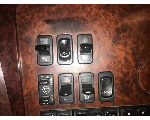 FREIGHTLINER CENTURY CLASS 120 Dash Assembly