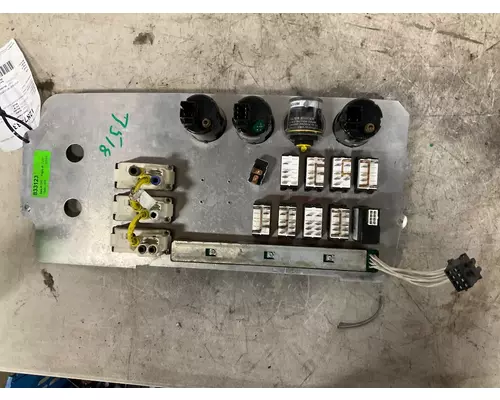 FREIGHTLINER CENTURY CLASS 120 Dash Panel
