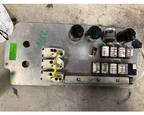 FREIGHTLINER CENTURY CLASS 120 Dash Panel