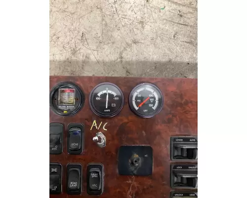 FREIGHTLINER CENTURY CLASS 120 Dash Panel
