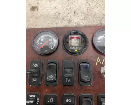 FREIGHTLINER CENTURY CLASS 120 Dash Panel