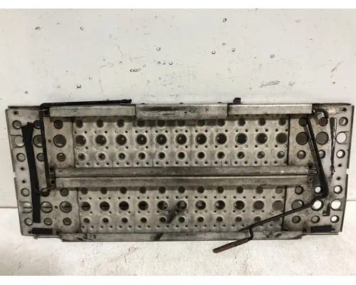 FREIGHTLINER CENTURY CLASS 120 Deckplate