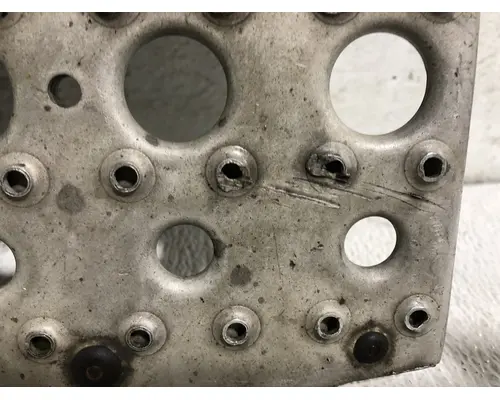 FREIGHTLINER CENTURY CLASS 120 Deckplate