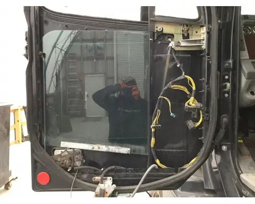 FREIGHTLINER CENTURY CLASS 120 Door Assembly, Front