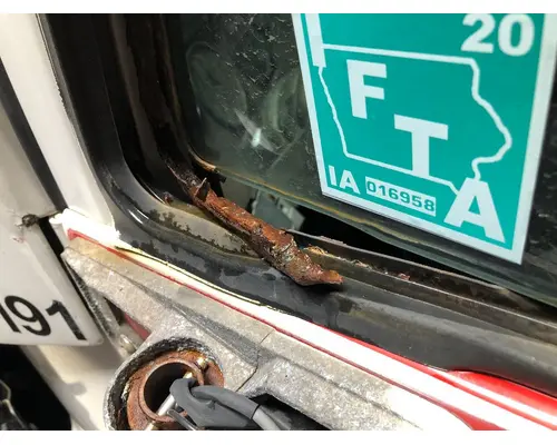 FREIGHTLINER CENTURY CLASS 120 Door Assembly, Front