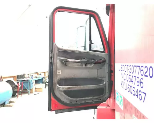 FREIGHTLINER CENTURY CLASS 120 Door Assembly, Front