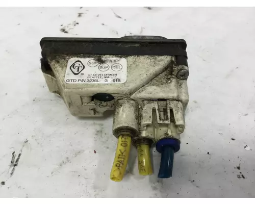 FREIGHTLINER CENTURY CLASS 120 Electrical Misc. Parts