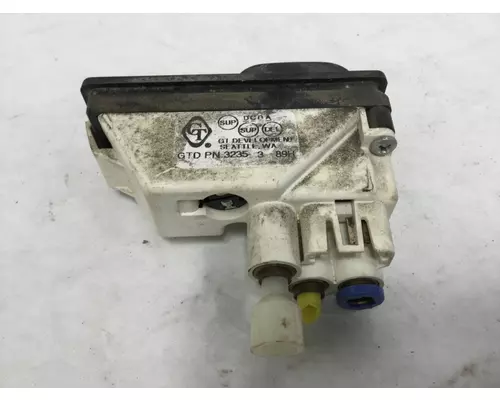 FREIGHTLINER CENTURY CLASS 120 Electrical Misc. Parts