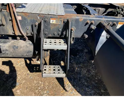 FREIGHTLINER CENTURY CLASS 120 Engine Brackets, Misc.