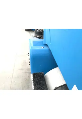 FREIGHTLINER CENTURY CLASS 120 Fender