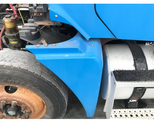 FREIGHTLINER CENTURY CLASS 120 Fender
