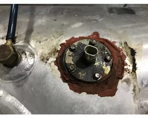 FREIGHTLINER CENTURY CLASS 120 Fuel Tank