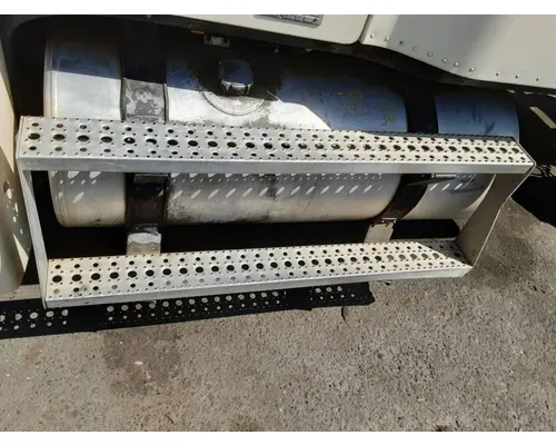 FREIGHTLINER CENTURY CLASS 120 Fuel Tank