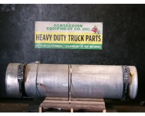 FREIGHTLINER CENTURY CLASS 120 Fuel Tank