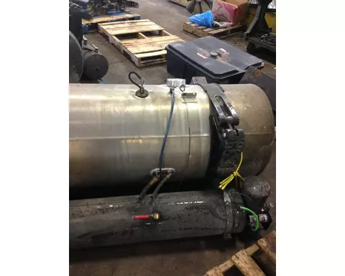 FREIGHTLINER CENTURY CLASS 120 Fuel Tank