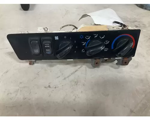 FREIGHTLINER CENTURY CLASS 120 HeaterAir Cond Parts, Misc
