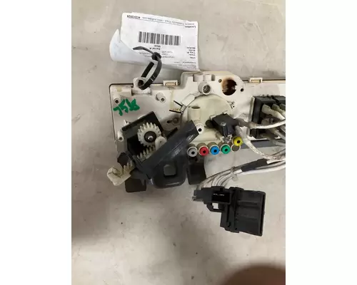 FREIGHTLINER CENTURY CLASS 120 HeaterAir Cond Parts, Misc