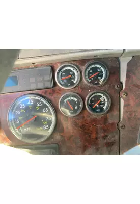 FREIGHTLINER CENTURY CLASS 120 Instrument Cluster