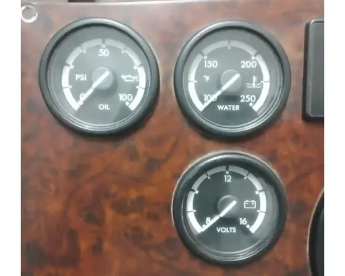 FREIGHTLINER CENTURY CLASS 120 Instrument Cluster
