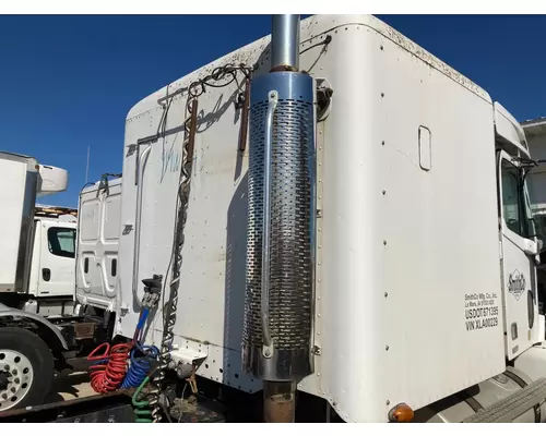 FREIGHTLINER CENTURY CLASS 120 Muffler Shield