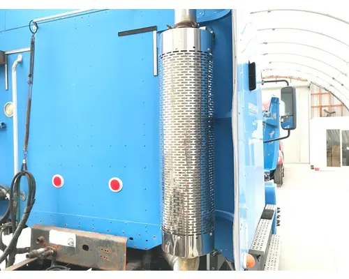 FREIGHTLINER CENTURY CLASS 120 Muffler Shield