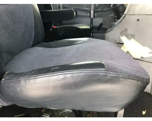 FREIGHTLINER CENTURY CLASS 120 Seat (non-Suspension)