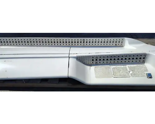 FREIGHTLINER CENTURY CLASS 120 Side Fairing