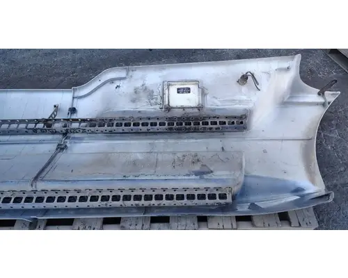 FREIGHTLINER CENTURY CLASS 120 Side Fairing