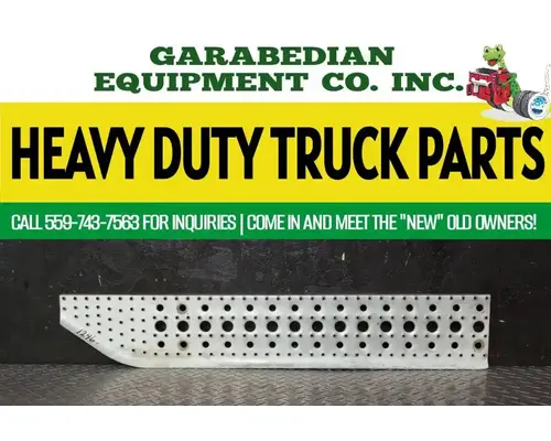 FREIGHTLINER CENTURY CLASS 120 Side Fairing