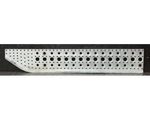 FREIGHTLINER CENTURY CLASS 120 Side Fairing