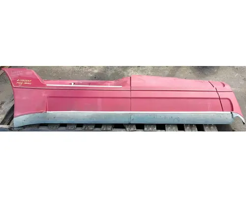 FREIGHTLINER CENTURY CLASS 120 Side Fairing