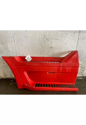 FREIGHTLINER CENTURY CLASS 120 Skirt