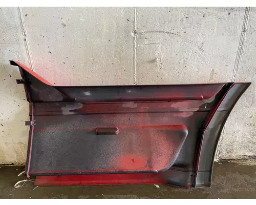 FREIGHTLINER CENTURY CLASS 120 Skirt