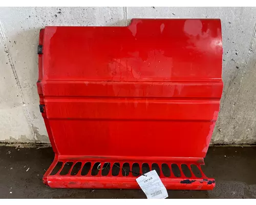 FREIGHTLINER CENTURY CLASS 120 Skirt