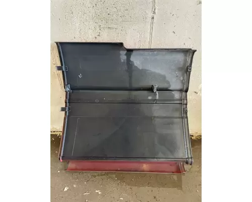 FREIGHTLINER CENTURY CLASS 120 Skirt