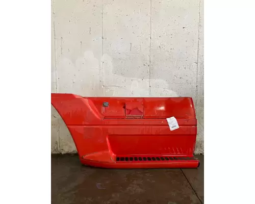 FREIGHTLINER CENTURY CLASS 120 Skirt