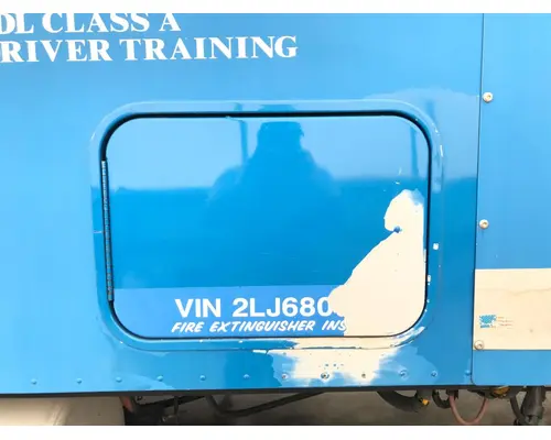 FREIGHTLINER CENTURY CLASS 120 Sleeper