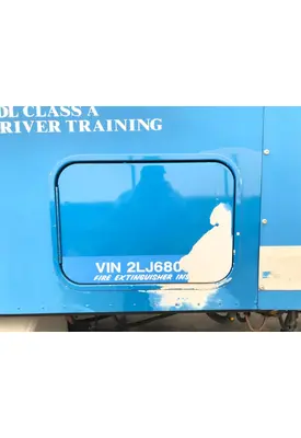 FREIGHTLINER CENTURY CLASS 120 Sleeper