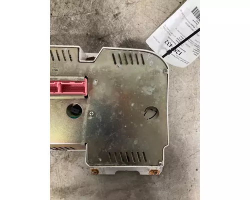 FREIGHTLINER CENTURY CLASS 120 Speedometer Head Cluster