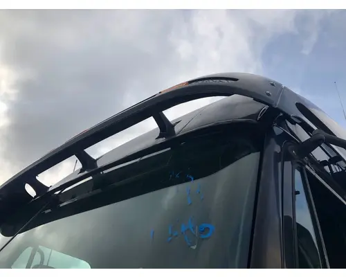 FREIGHTLINER CENTURY CLASS 120 Sun Visor (Exterior)