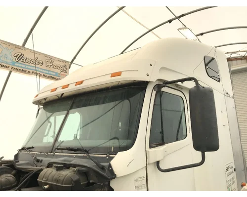 FREIGHTLINER CENTURY CLASS 120 Sun Visor (Exterior)