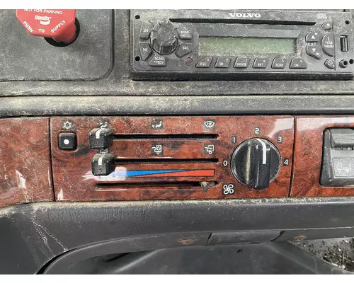 FREIGHTLINER CENTURY CLASS 120 Temperature Control