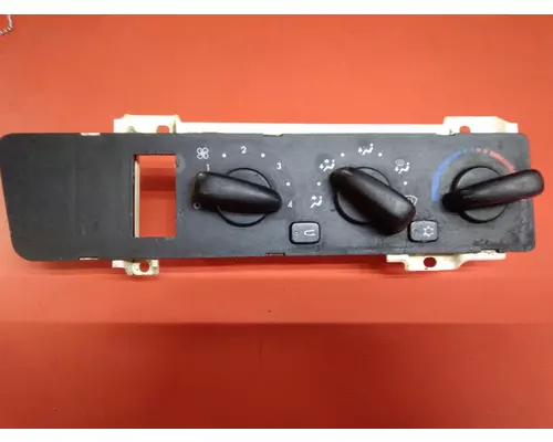 FREIGHTLINER CENTURY CLASS 120 Temperature Control