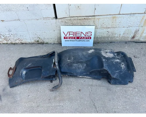FREIGHTLINER CENTURY CLASS 12 Inner Fender / Liner
