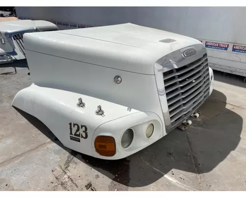 FREIGHTLINER CENTURY CLASS Hood