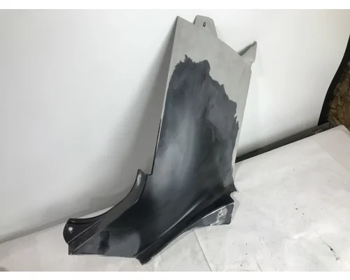 FREIGHTLINER CENTURY BODY PARTS